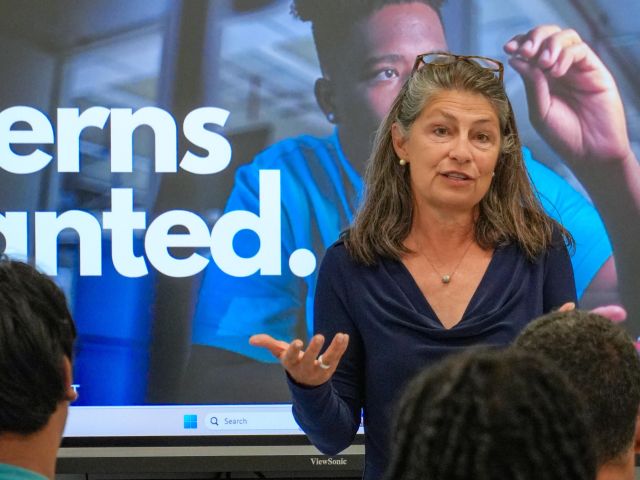Eileen Candels, director of partnerships (shown) and Amy Thompson, Ph.D., chief technology officer, of Connecticut Center for Advanced Technology (CCAT) spoke with CT State Tunxis advanced manufacturing technology students on Oct. 6, sharing information on internship opportunities and manufacturing sector growth in specific industries.